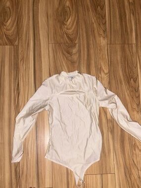 Long-Sleeve Cream Bodysuit Shirt